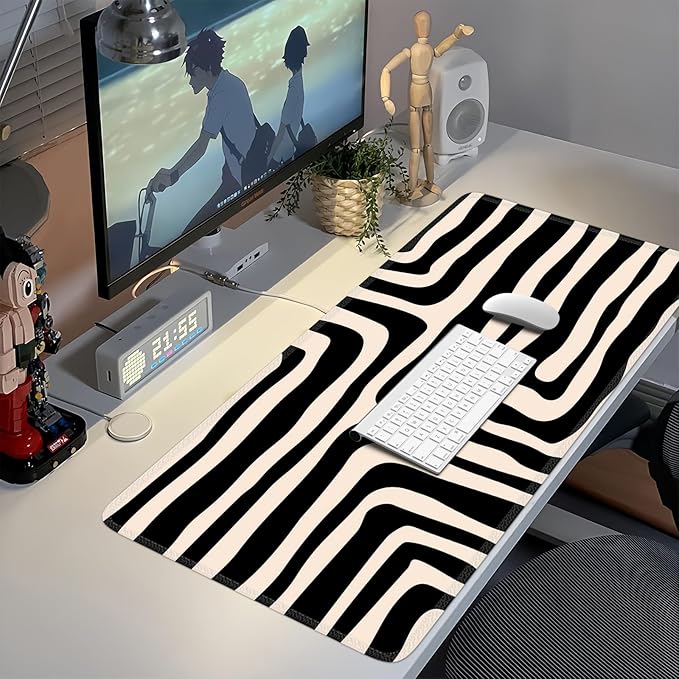 iCasso Gaming Mouse Pad (35.4x15.7 in), Large Stable Rubber Base Mousepad with Stitched Edges, Keyboard Mouse Mat for Work, Game, Office, Home - Curve